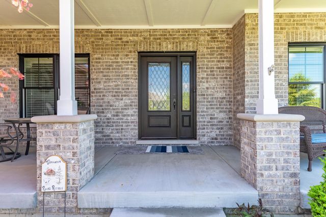 9863 Elle Avenue, St. John, IN 46373