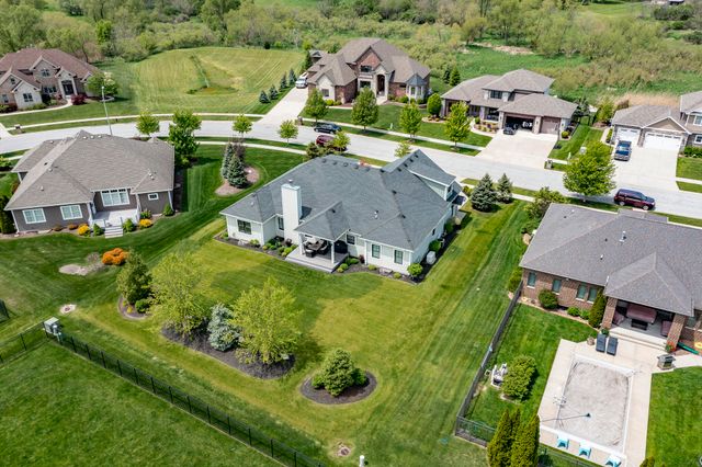 9863 Elle Avenue, St. John, IN 46373