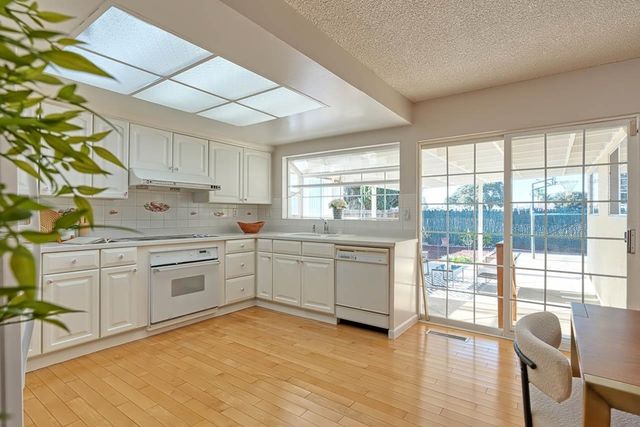 2627 Royal Ann Dr, Union City, CA 94587