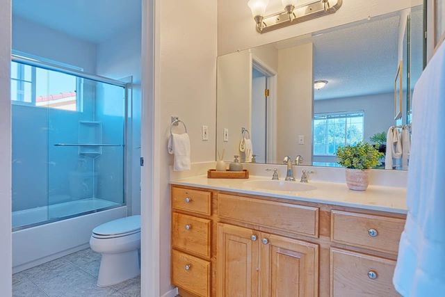 2627 Royal Ann Dr, Union City, CA 94587