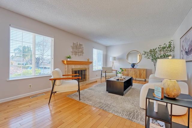 2627 Royal Ann Dr, Union City, CA 94587