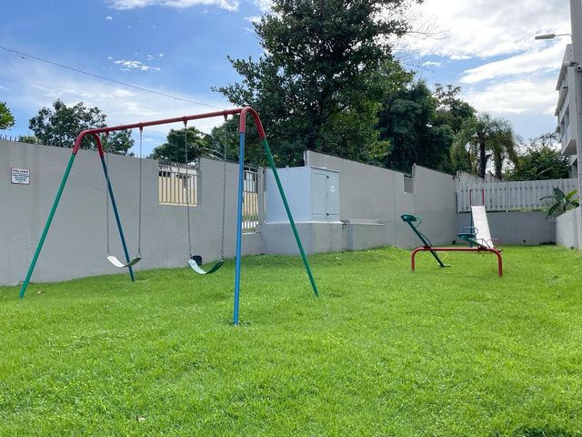 Caparra Chalets 49 CALLE 8 2A5, Guaynabo, PR 00969