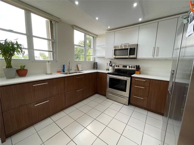 Caparra Chalets 49 CALLE 8 2A5, Guaynabo, PR 00969