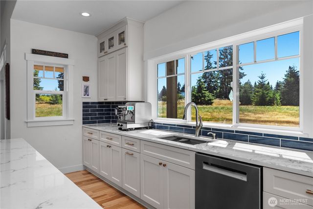 18507 Sargent Road, Rochester, WA 98579