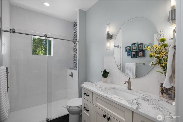 18507 Sargent Road, Rochester, WA 98579