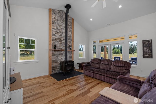 18507 Sargent Road, Rochester, WA 98579