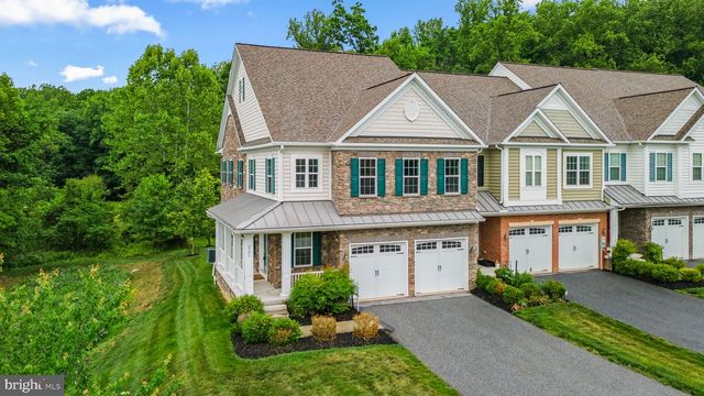 2726 W END CIR, Ellicott City, MD 21042