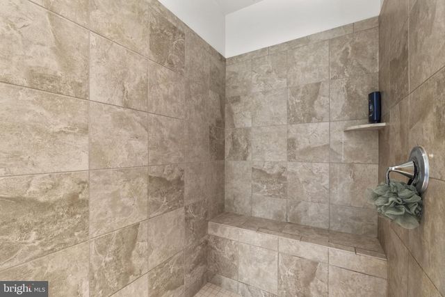 2726 W END CIR, Ellicott City, MD 21042