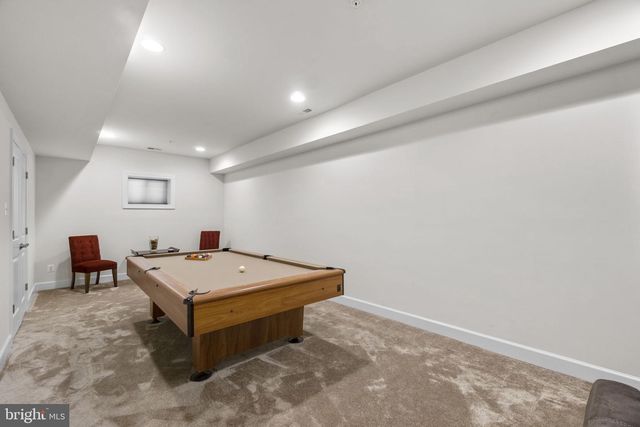 2726 W END CIR, Ellicott City, MD 21042