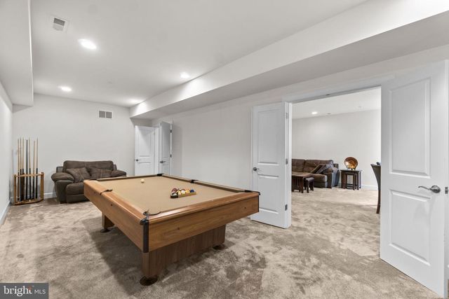 2726 W END CIR, Ellicott City, MD 21042