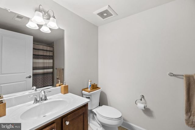 2726 W END CIR, Ellicott City, MD 21042