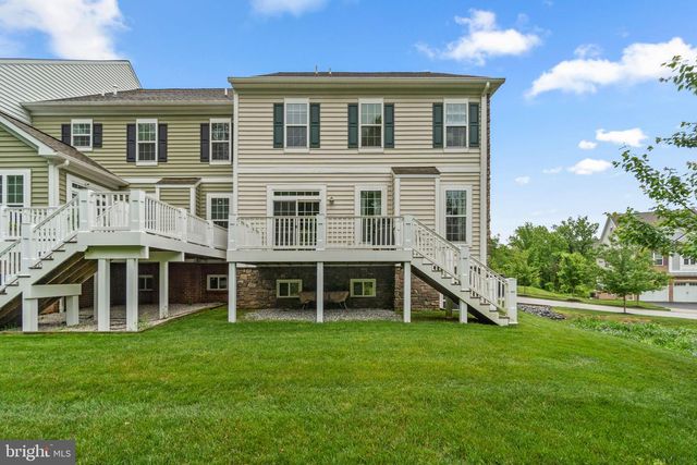 2726 W END CIR, Ellicott City, MD 21042