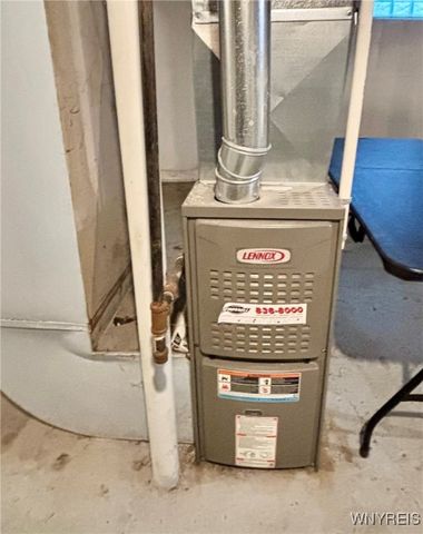 2069 Colvin Blvd, Tonawanda, NY 14150