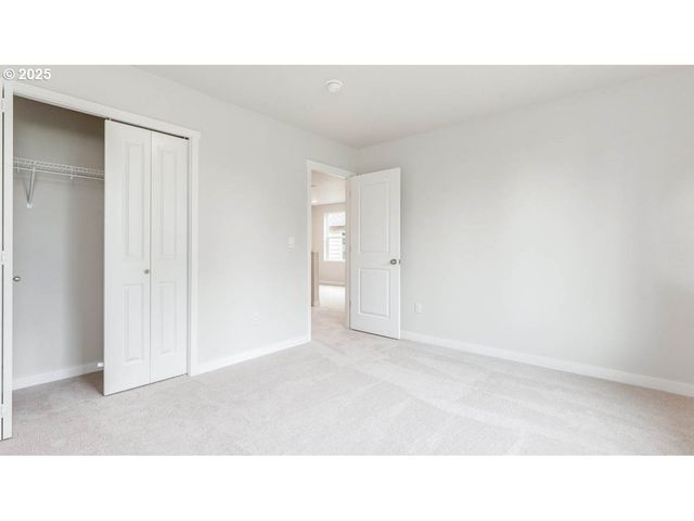 6487 Se Nasha St, Hillsboro, OR 97123