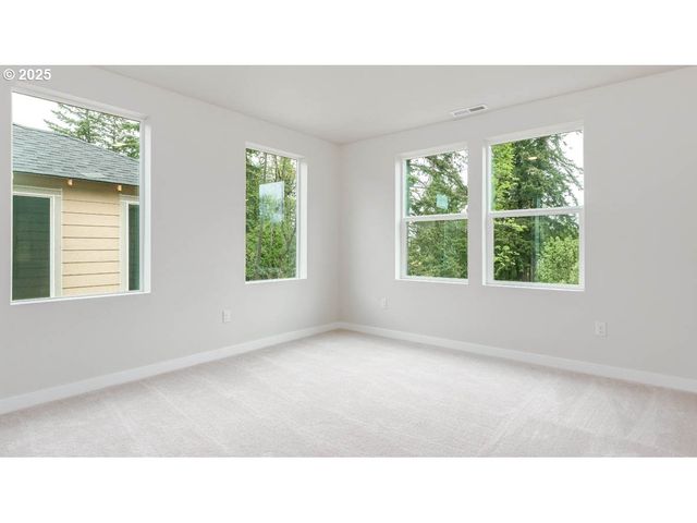 6487 Se Nasha St, Hillsboro, OR 97123