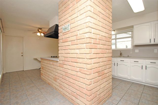 12502 Aste Lane, Houston, TX 77065