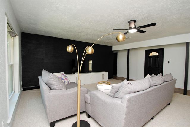12502 Aste Lane, Houston, TX 77065