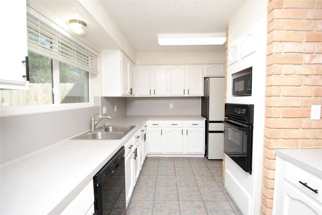 12502 Aste Lane, Houston, TX 77065