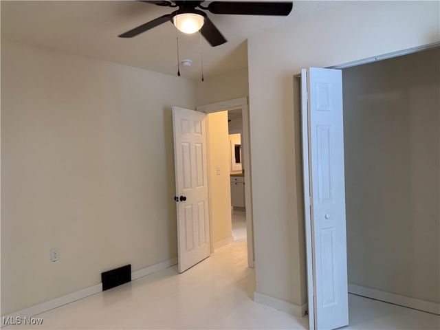 250 Laurel Street, Youngstown, OH 44505