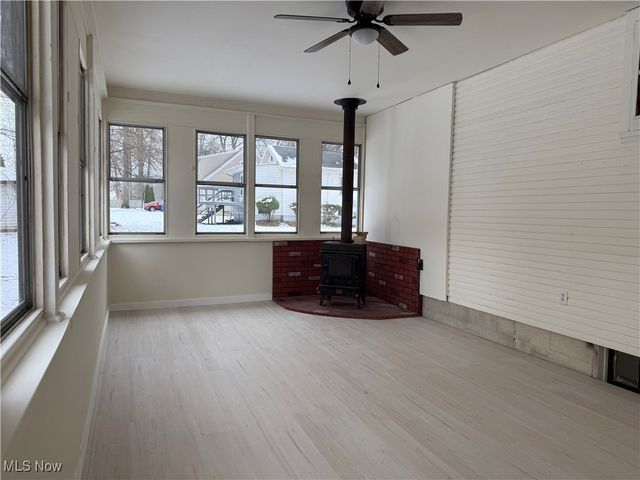 250 Laurel Street, Youngstown, OH 44505