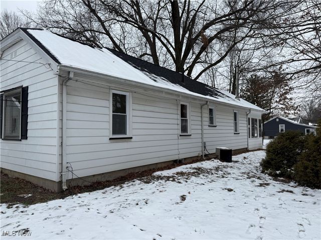 250 Laurel Street, Youngstown, OH 44505