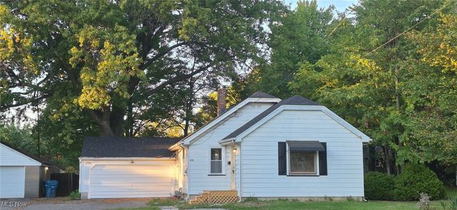 250 Laurel Street, Youngstown, OH 44505