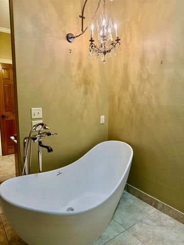 9 Longlea Cv Cove, Little Rock, AR 72212