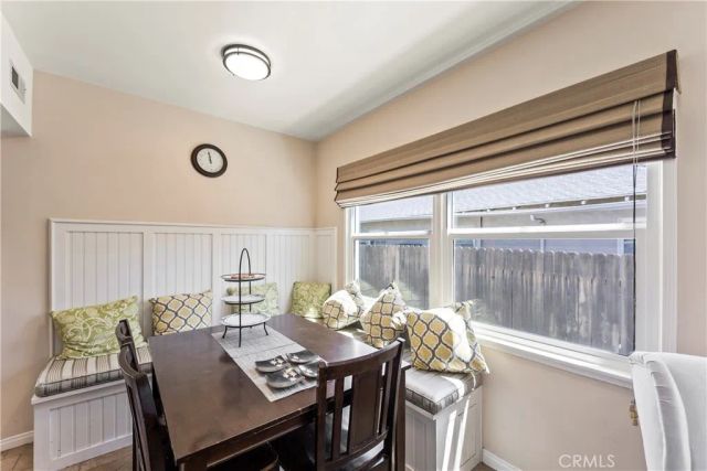 2205 Las Lunas, Pasadena, CA 91107