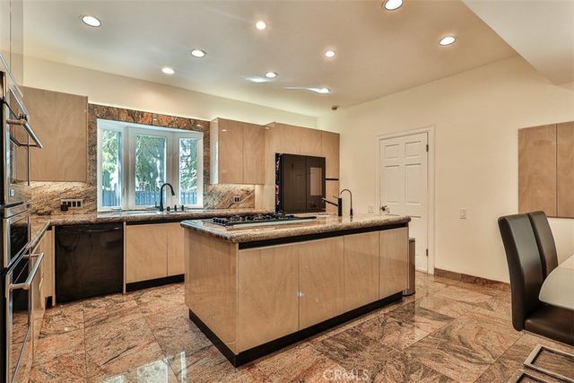 11520 Duque, Studio City, CA 91604