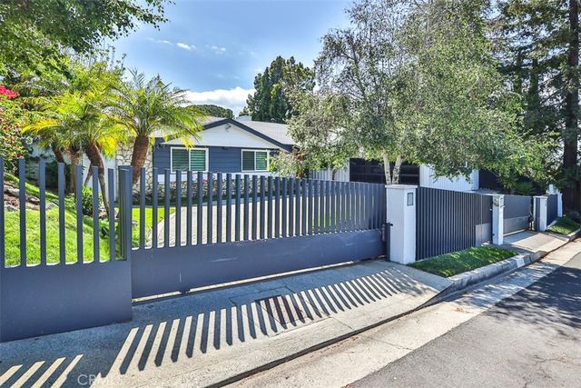 11520 Duque, Studio City, CA 91604