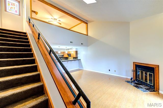 13819 Amiot Drive D, Maryland Heights, MO 63146