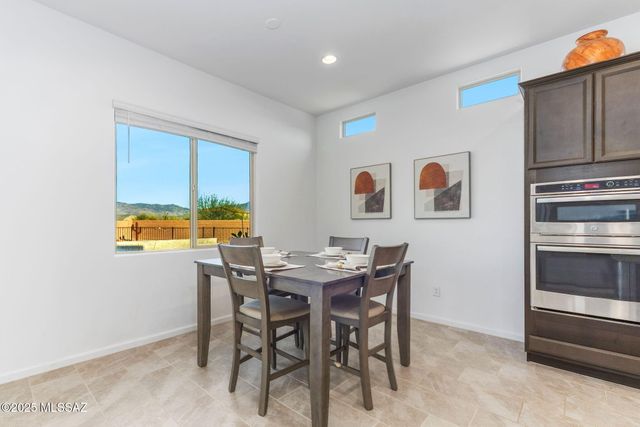 7931 S Desert Indigo Drive, Tucson, AZ 85747