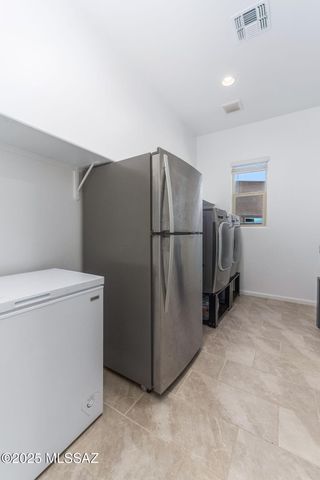 7931 S Desert Indigo Drive, Tucson, AZ 85747