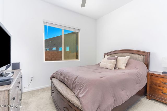 7931 S Desert Indigo Drive, Tucson, AZ 85747