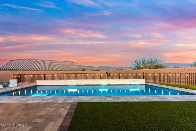 7931 S Desert Indigo Drive, Tucson, AZ 85747