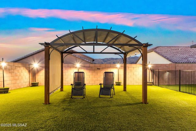 7931 S Desert Indigo Drive, Tucson, AZ 85747