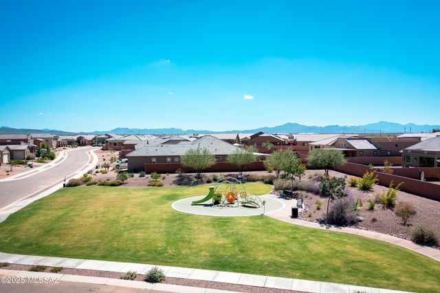 7931 S Desert Indigo Drive, Tucson, AZ 85747