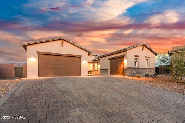 7931 S Desert Indigo Drive, Tucson, AZ 85747