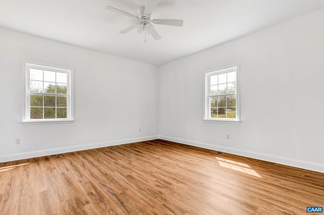 6682 COURTHOUSE RD, Louisa, VA 23093