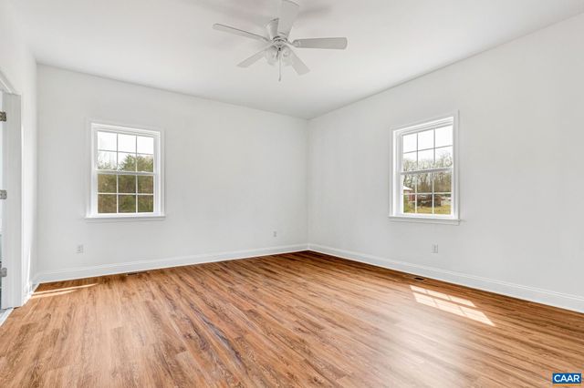 6682 COURTHOUSE RD, Louisa, VA 23093