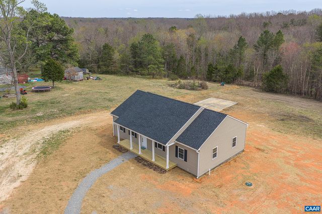 6682 COURTHOUSE RD, Louisa, VA 23093