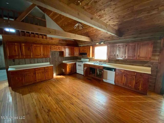 685 Gardner Road, Holly Springs, MS 38635