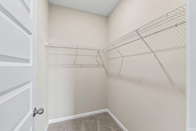 11697 Whistling Trail, Fort Wayne, IN 46818