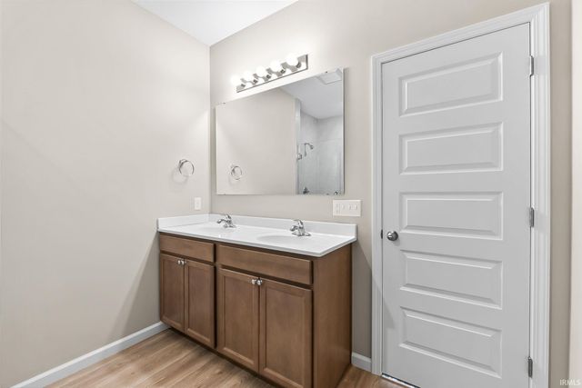 11697 Whistling Trail, Fort Wayne, IN 46818