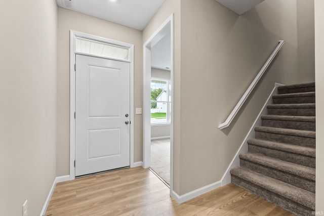 11697 Whistling Trail, Fort Wayne, IN 46818