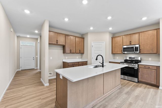 11697 Whistling Trail, Fort Wayne, IN 46818