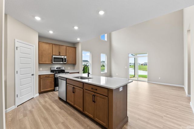 11697 Whistling Trail, Fort Wayne, IN 46818
