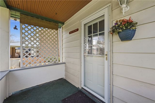 137 E Pennview St, Shaler, PA 15223