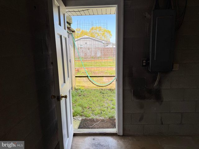 9 MERRYWEATHER DR, Cambridge, MD 21613