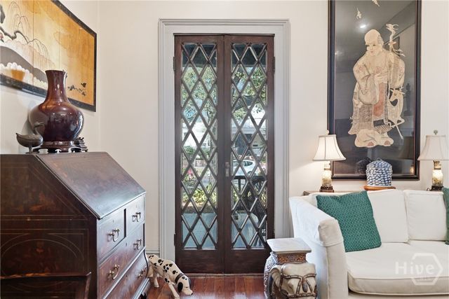 407 E Hall Street, Savannah, GA 31401